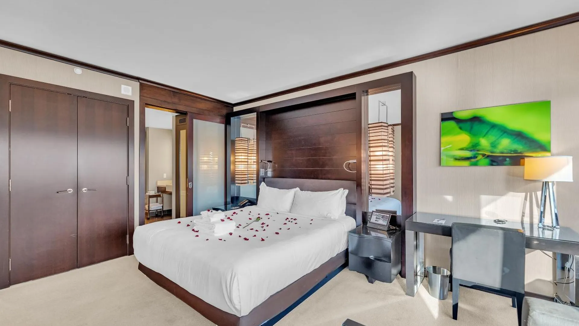 Vdara Hotel Premium Studio Suite * Free Valet Parking 라스베이거스 아파트호텔