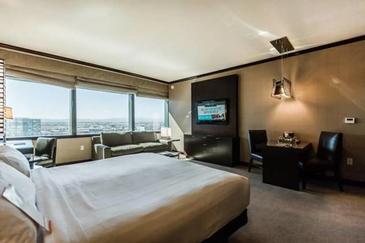Vdara Hotel Premium Studio Suite * Free Valet Parking 라스베이거스 0*,  미국